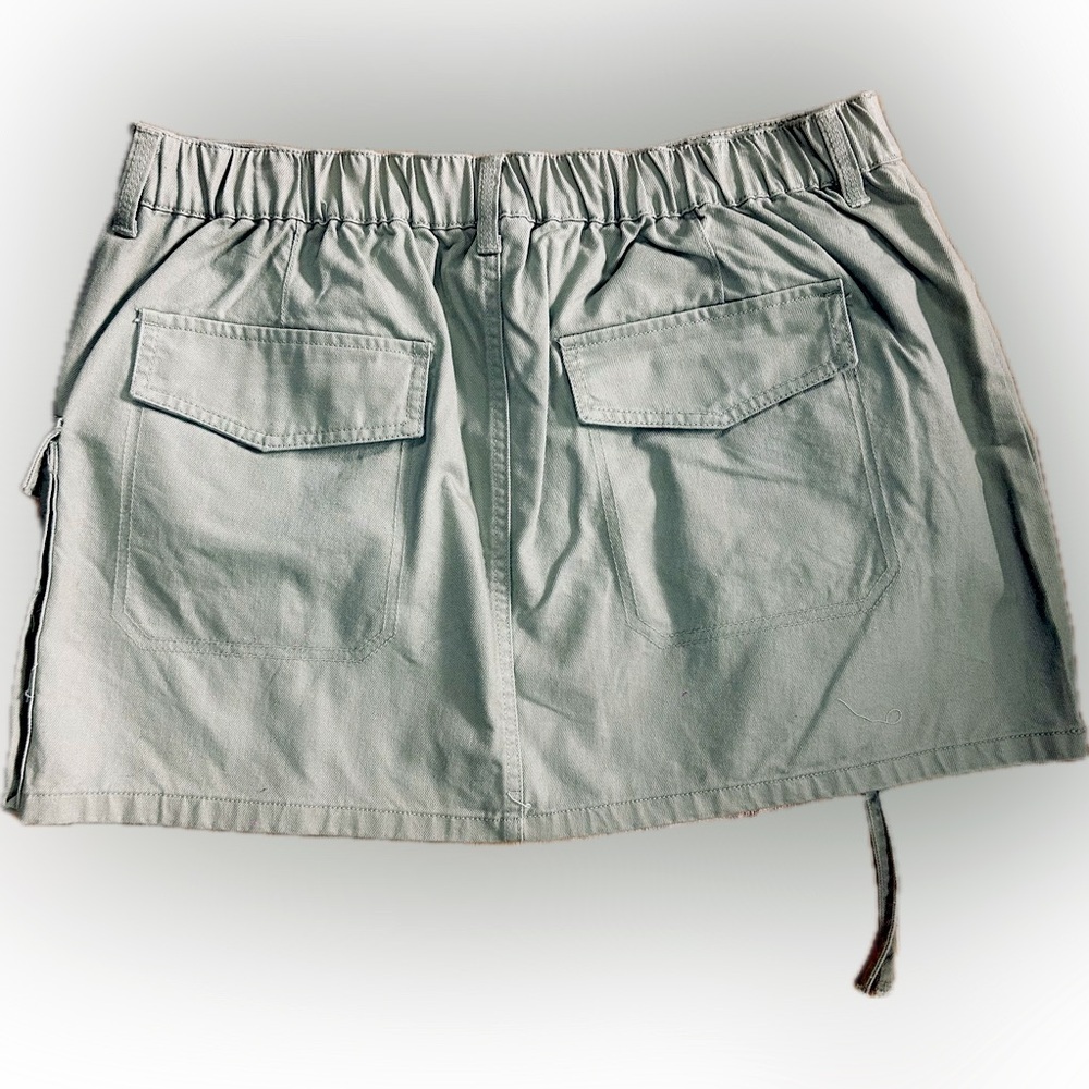 NWT Indigo Rein SZ XL Khaki/greenish cargo mini skirt/waist 34”- 40”/ 17”-20” - Picture 4 of 7